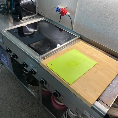 Big One Event Loft Gastro Kitchen, 200qm, Up To 6 Beds דירה *